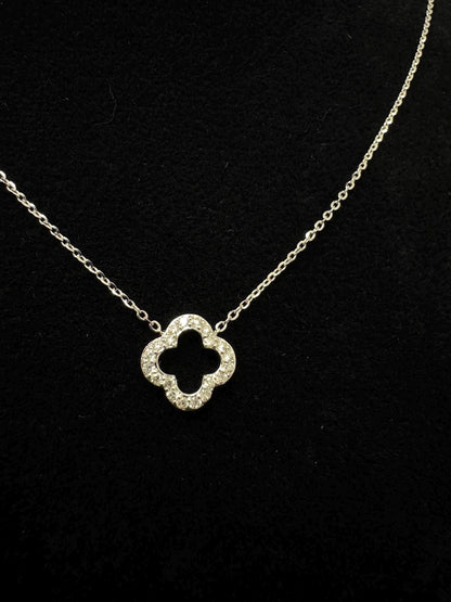 14K Dainty Clover