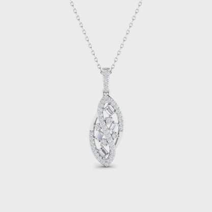 18K Sophisticated Diamond Baguette